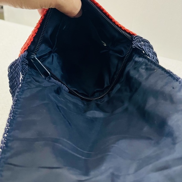 Carlos D'Santi Patriotic Woven Crossbody Red, White & Blue Bag July 4th America - Picture 9 of 9